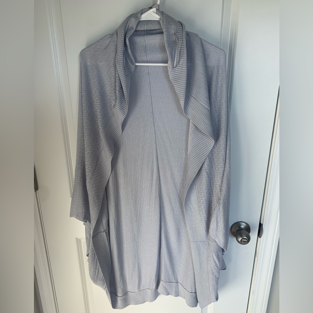 Lululemon Stillness Soft Wrap. Light Lavender color. Size S.